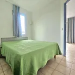 Apartment 2 Pieces Avec Terrasse Et Piscine A - Fr-1-553-311 Balaruc-les-Bains