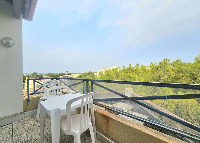 Appartement 2 Pieces Avec Terrasse Et Piscine A - Fr-1-553-311