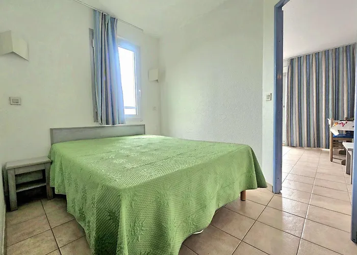 Appartement 2 Pieces Avec Terrasse Et Piscine A - Fr-1-553-311 Balaruc-les-Bains